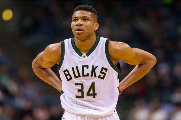 篮在第三节 篮在第三节