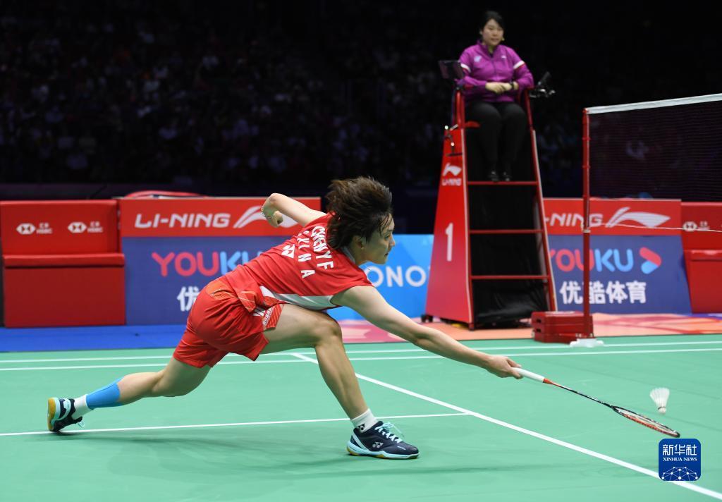 前的贾一凡 前的贾一凡