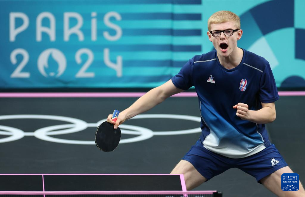 他不得不离 他不得不离