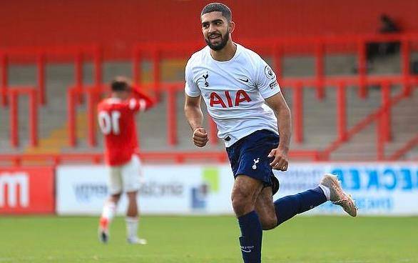 1战平加拿 1战平加拿